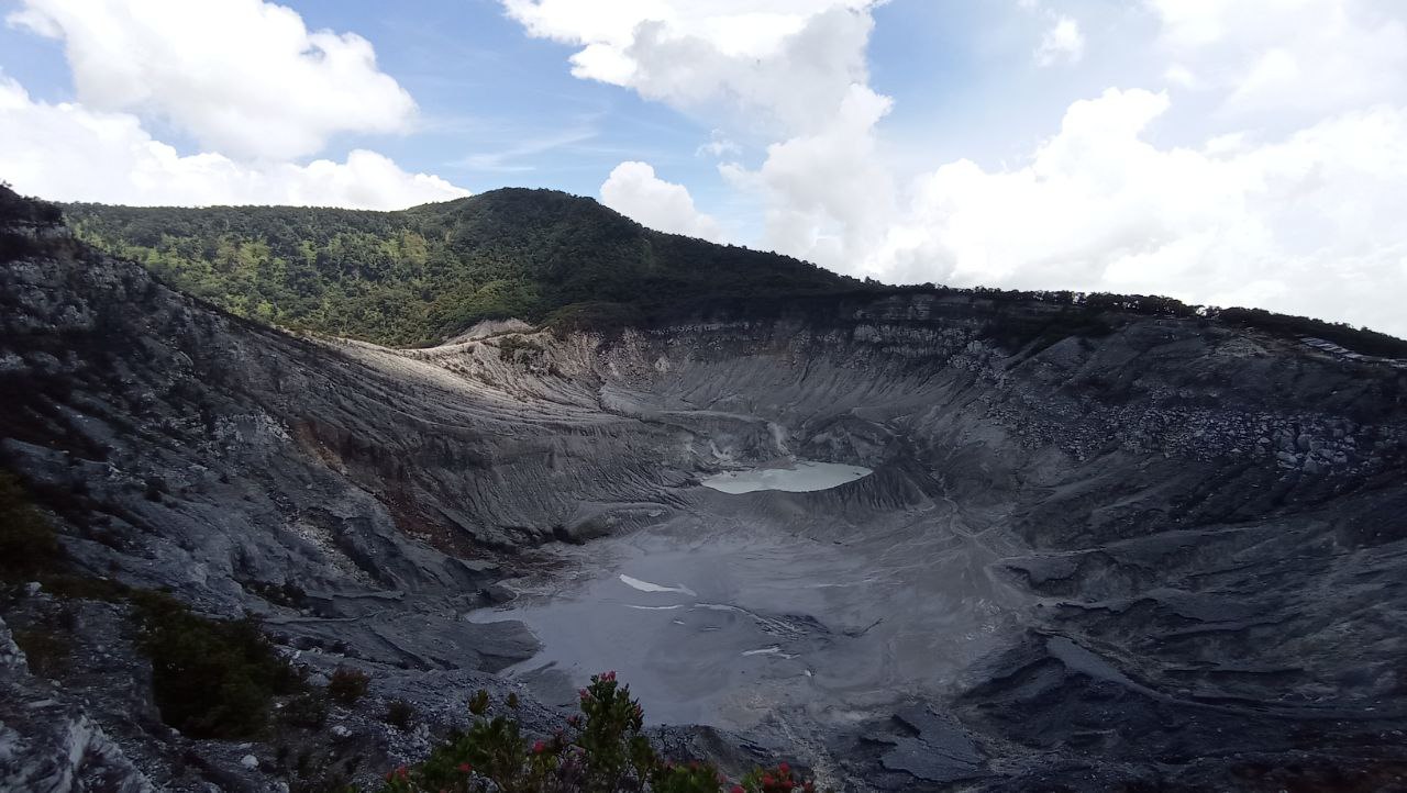 Kawah Ratu